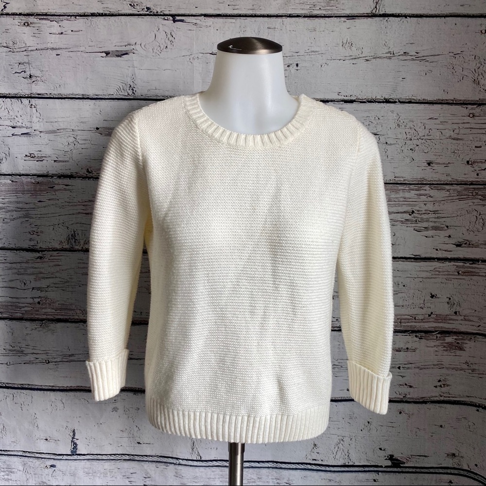 GAP white crew neck sweater